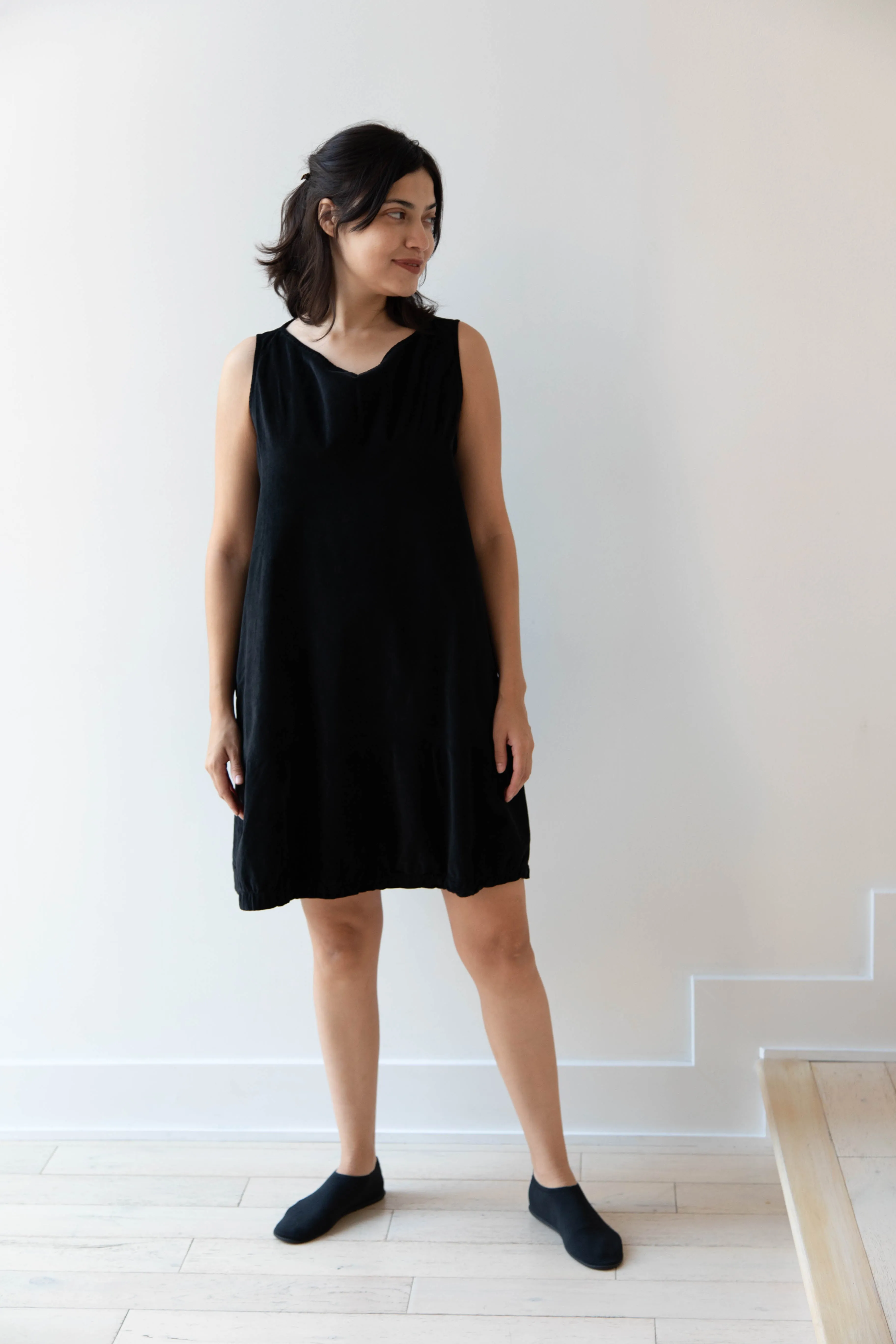 Album di Famiglia | Velvet Mini Dress in Black