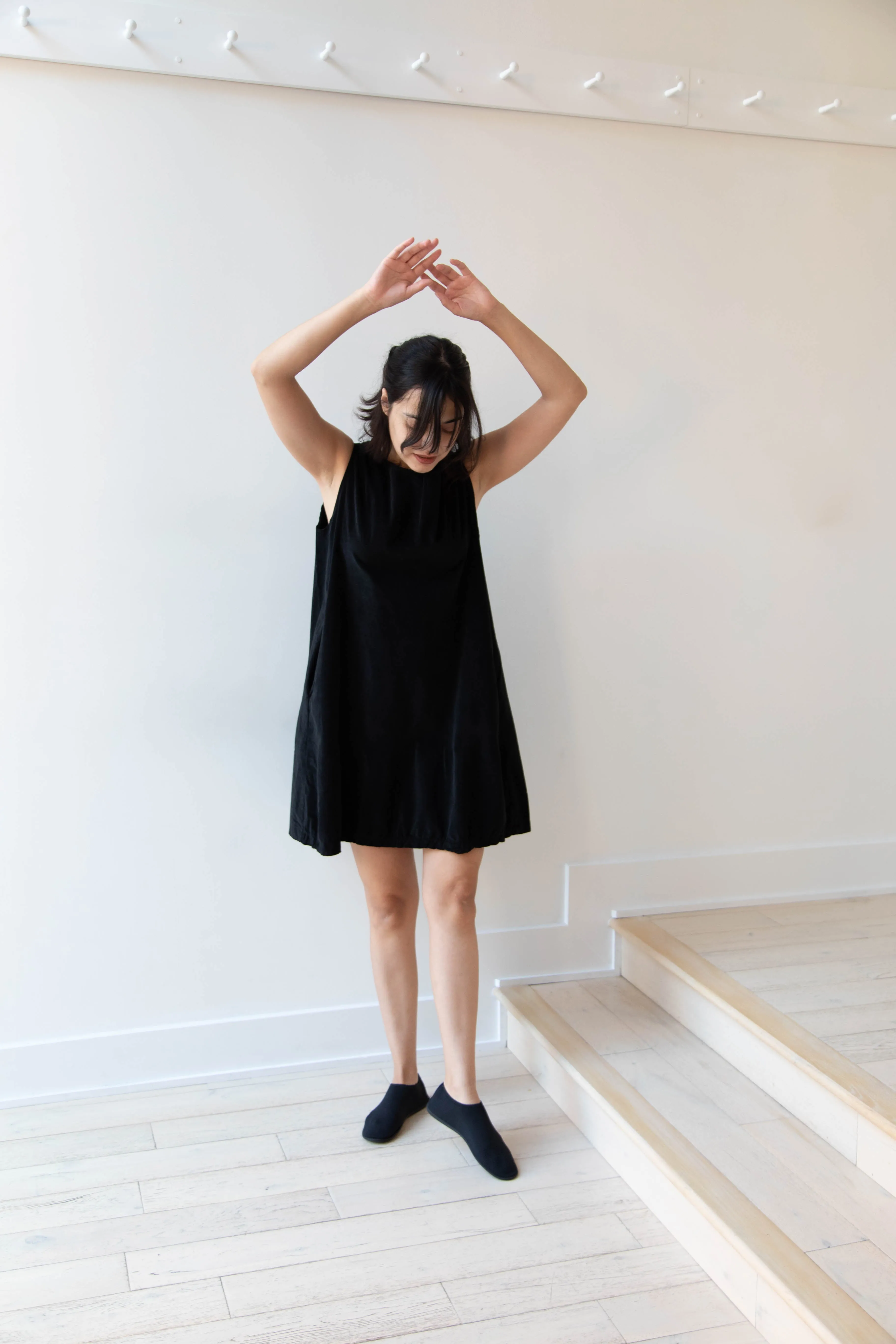 Album di Famiglia | Velvet Mini Dress in Black