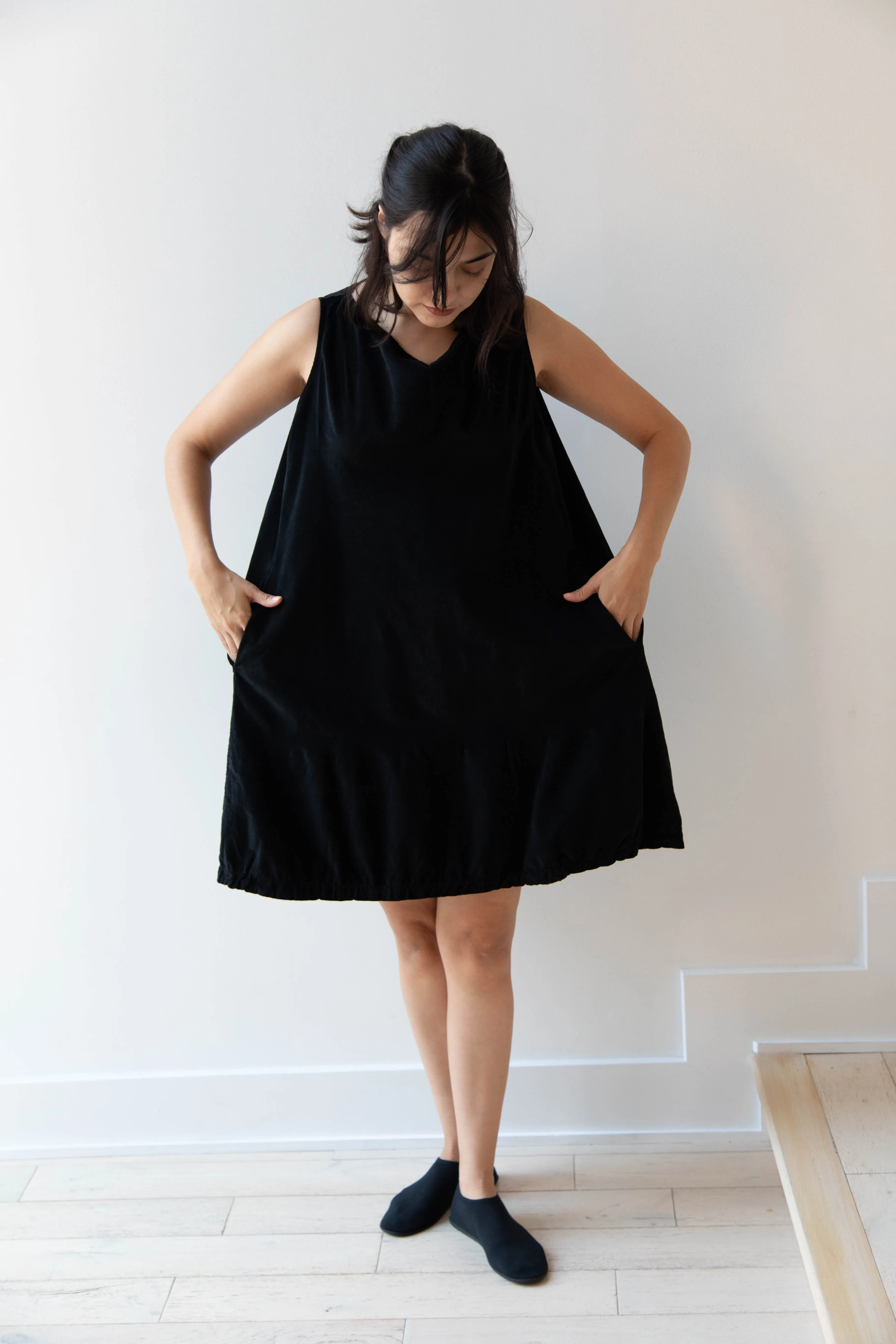 Album di Famiglia | Velvet Mini Dress in Black