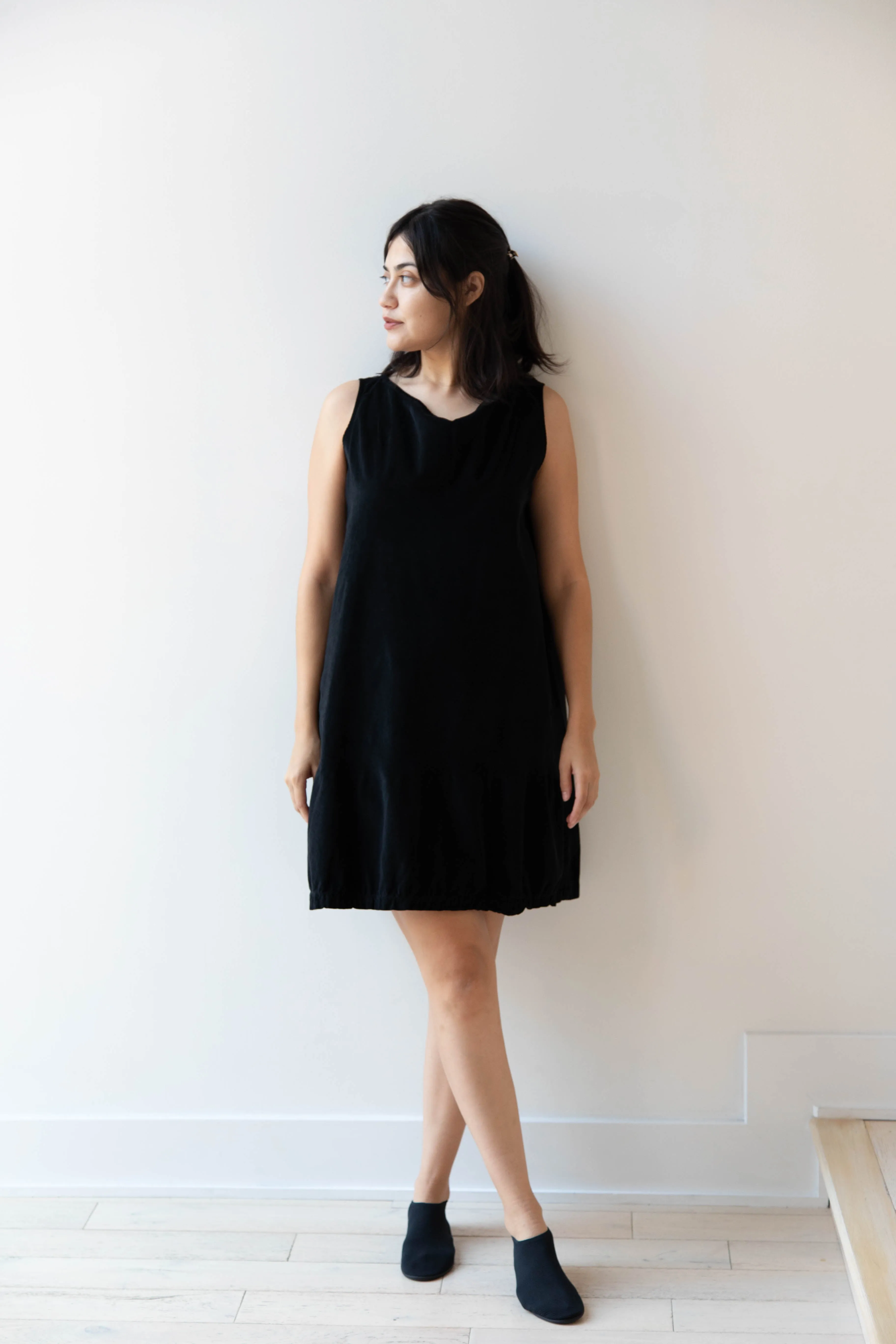 Album di Famiglia | Velvet Mini Dress in Black