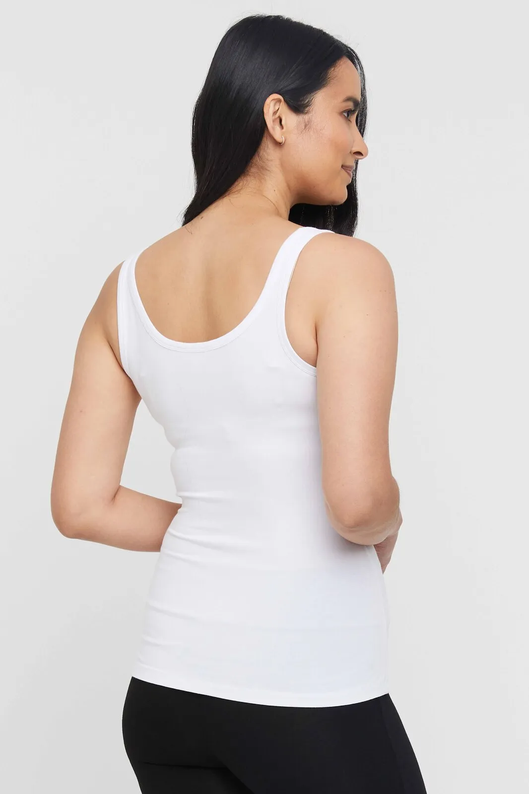 Bamboo Scoop Singlet - White