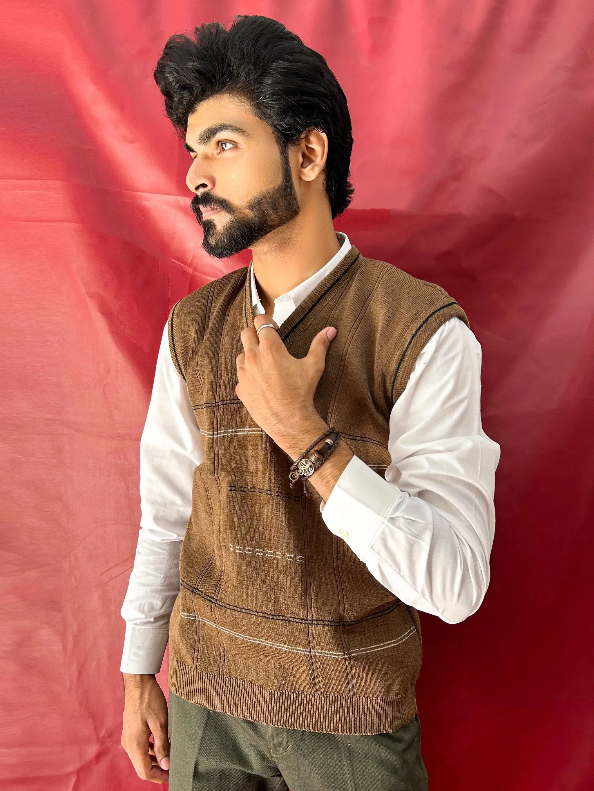 Brown Sleeveless Sweater for Men SH MSW07