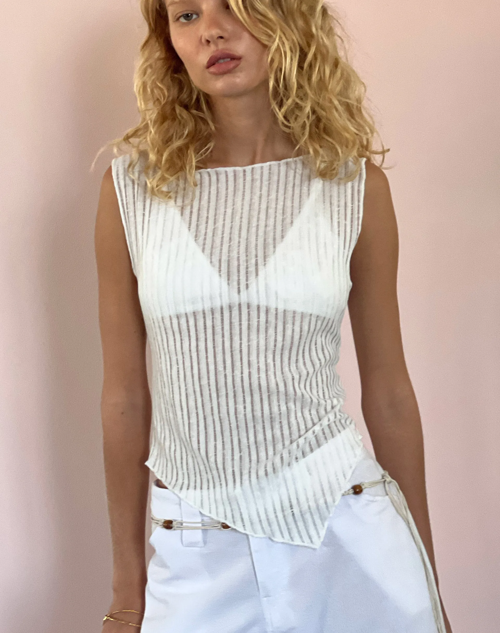 Etta Knitted Vest Top In Ivory