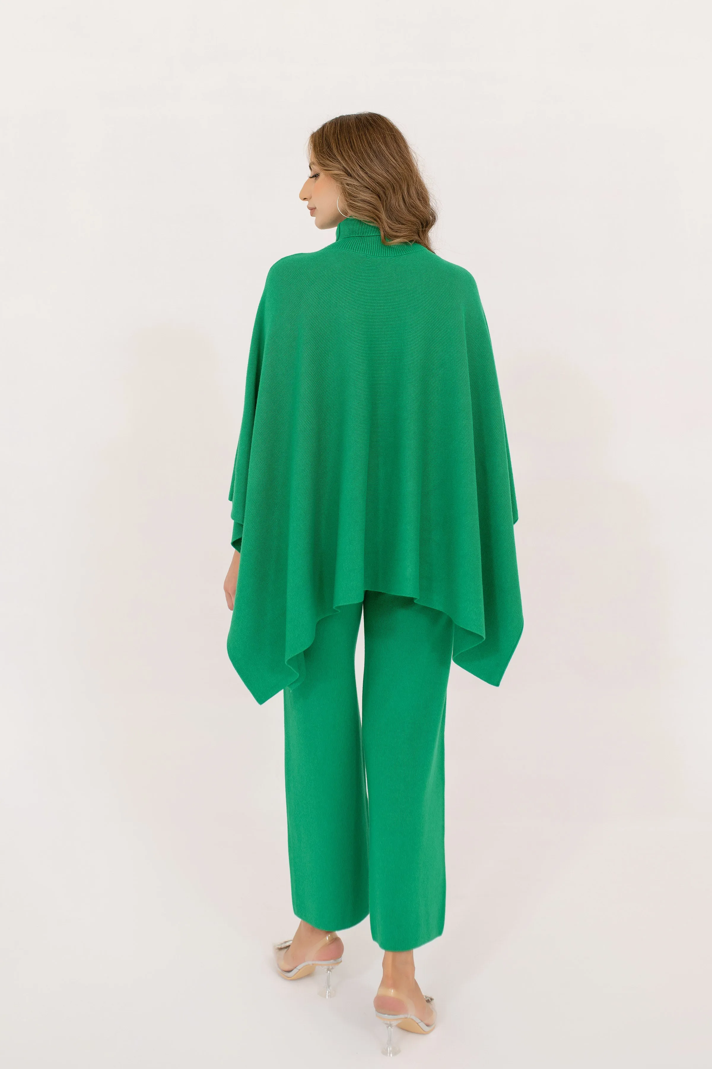 Lily Knitted Cape Green Separates