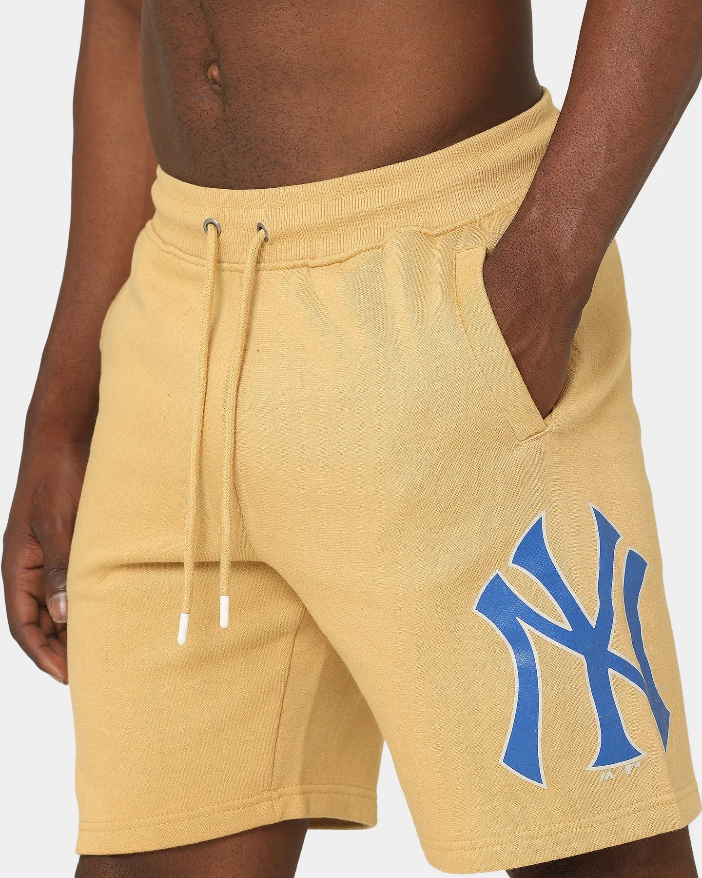 Majestic Athletic New York Yankees Clean Edge Shorts Camel