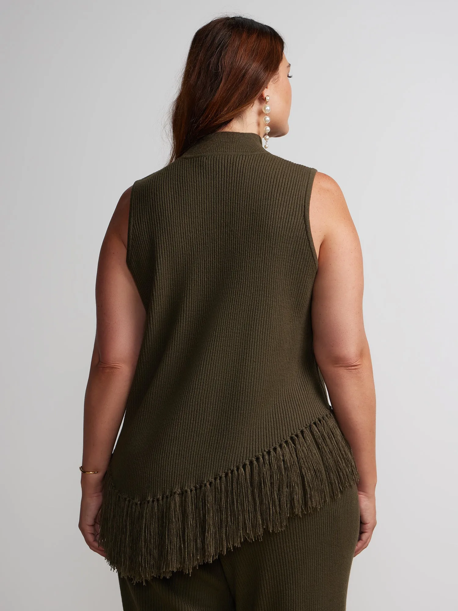 Plus Sleeveless Asymmetric Fringe Hem Sweater