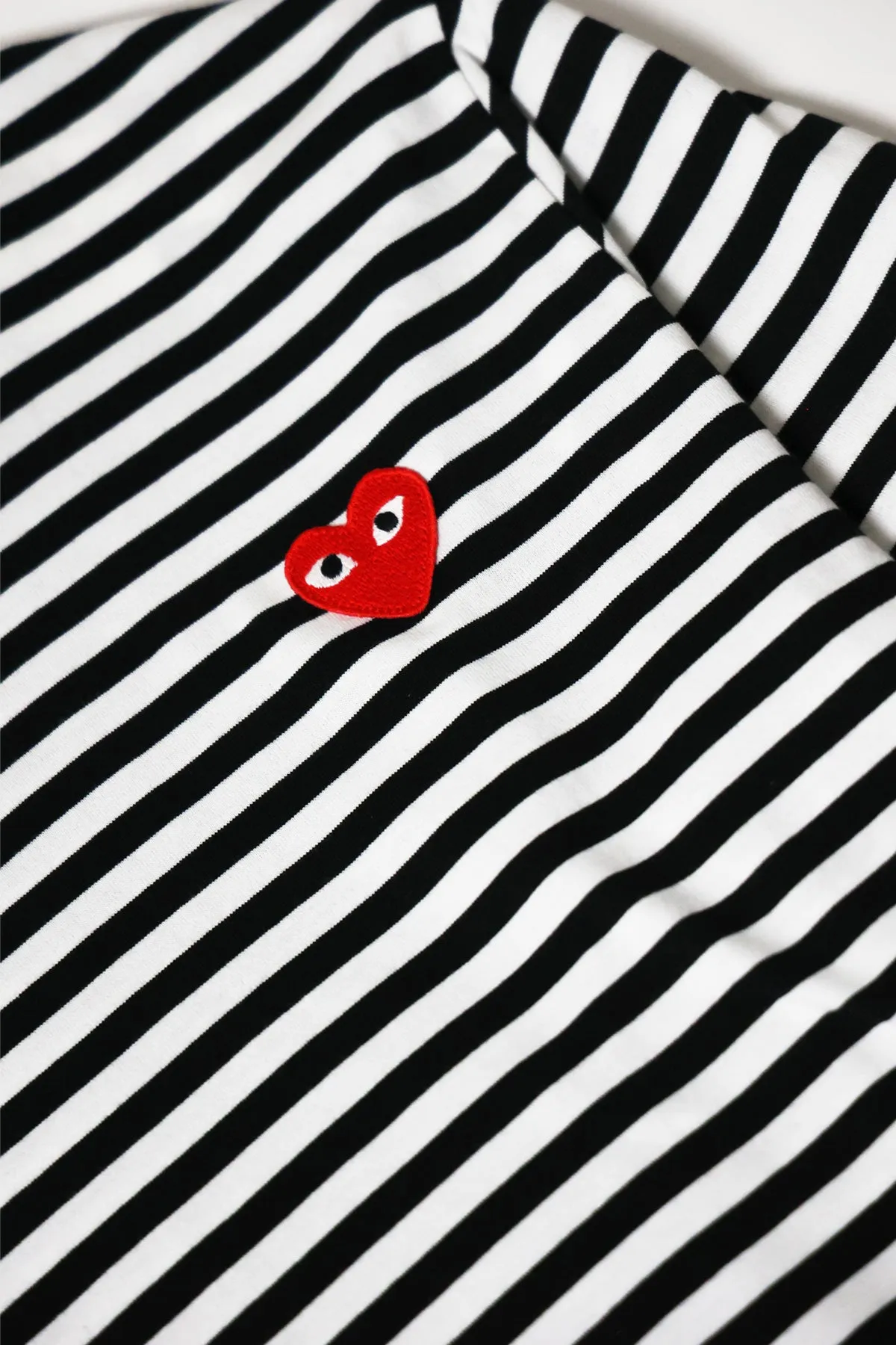 Red Heart Striped T-Shirt - Black/White