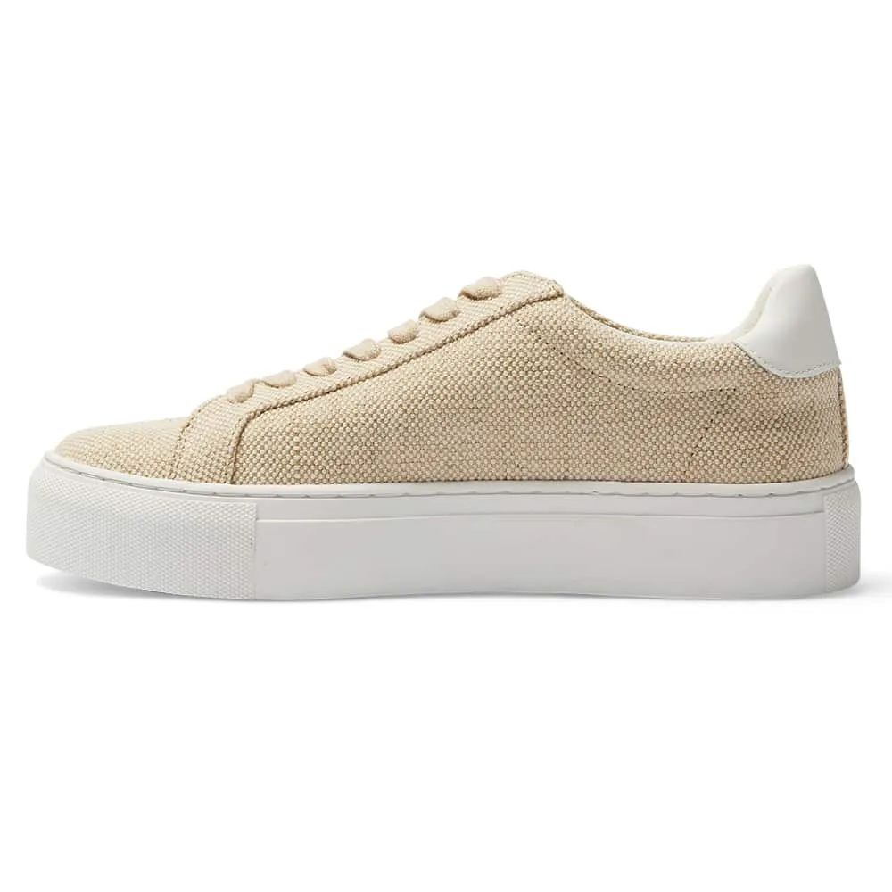 Trio Sneaker in Linen Leather