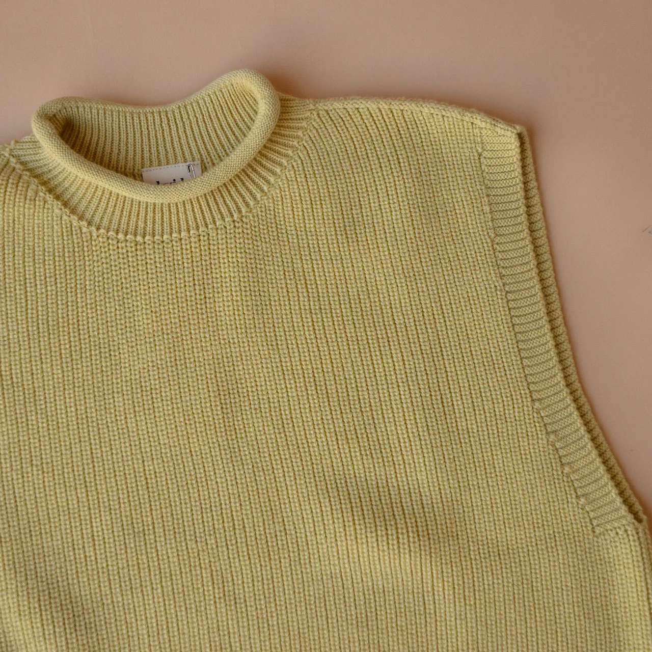 Women's Knitted Vest - 100% Merino Wool - Light Yellow (S- XL)