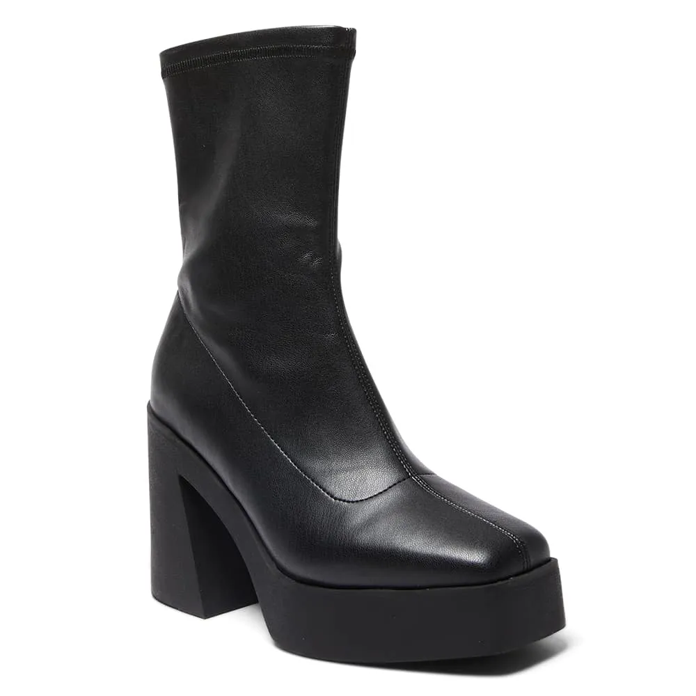 Xanadu Boot in Black Leather